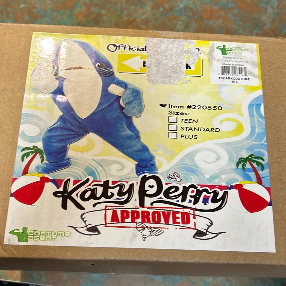 Katy Perry Left Shark Costume adult size ML
